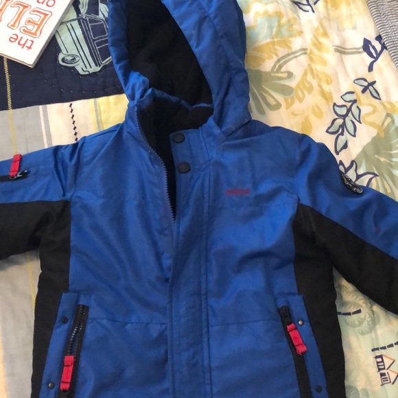 M_5dab6c181528126066f01306